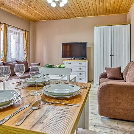 נובה מסטו פוד סמרקם Apartmany V Novem Meste Pod Smrkem מראה חיצוני תמונה
