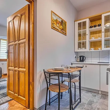נובה מסטו פוד סמרקם Apartmany V Novem Meste Pod Smrkem מראה חיצוני תמונה