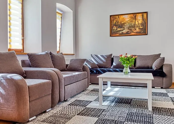 Apartmany V Novem Meste Pod Smrkem