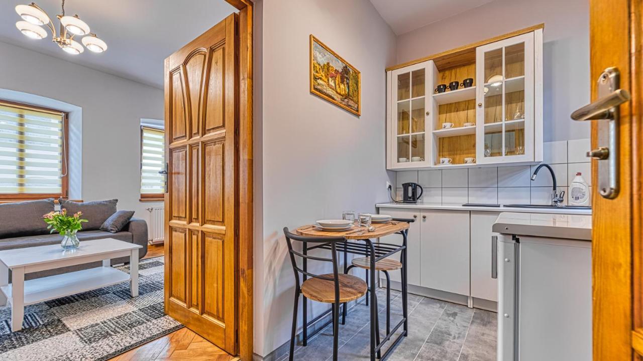 V Novem Meste Pod Smrkem Apartment